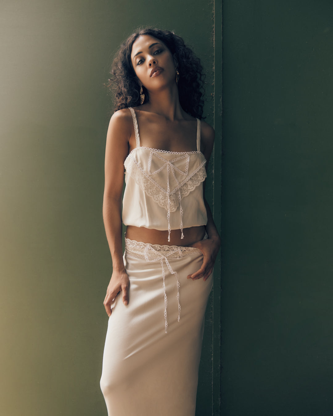 IVORY WHISPER TOP