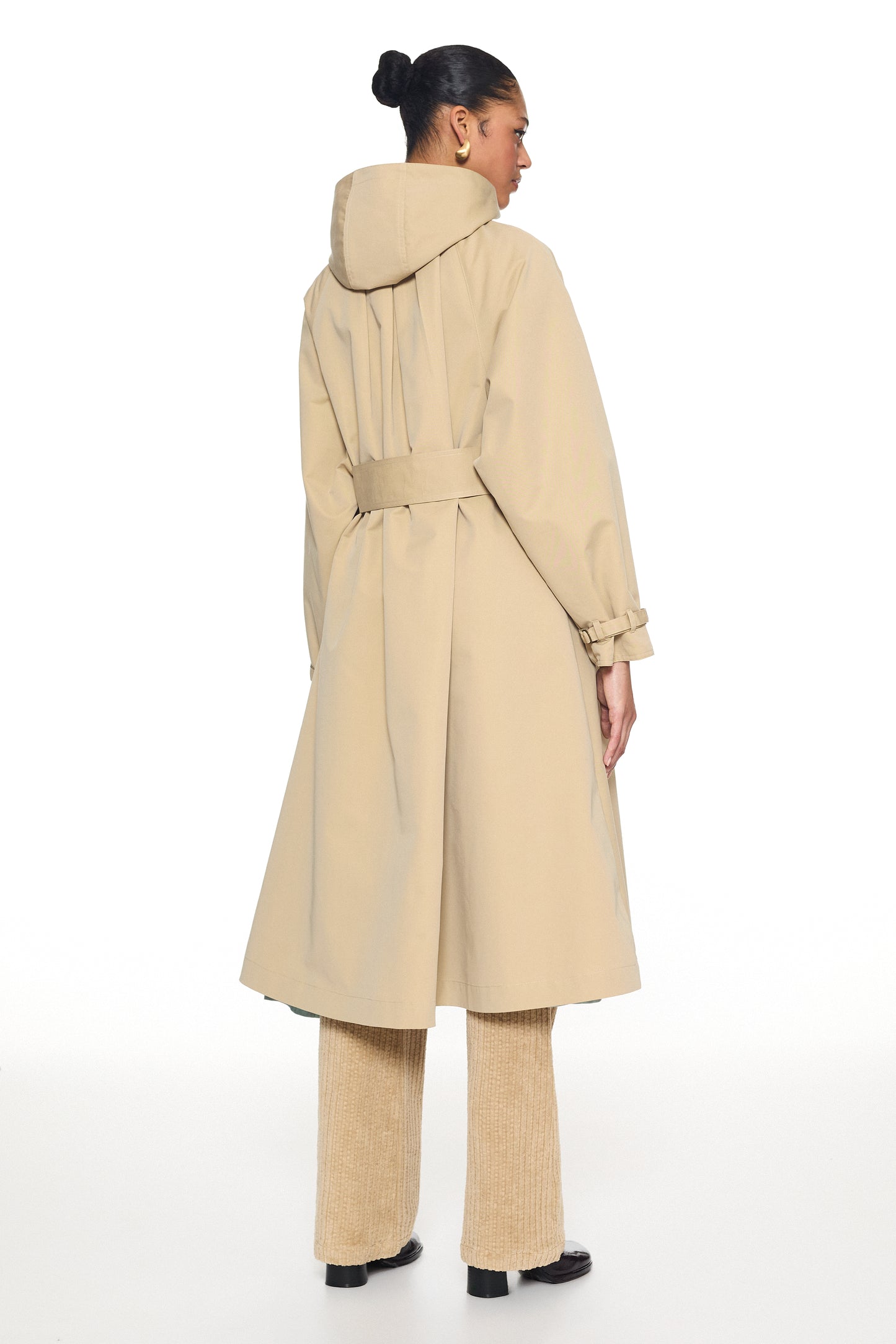 Sand Veil Coat